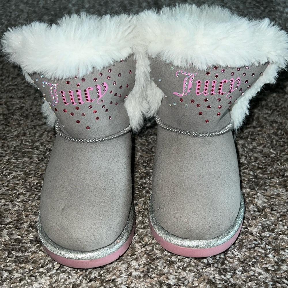 Gently worn Toddler Girl Juicy Couture Boots - Size 7